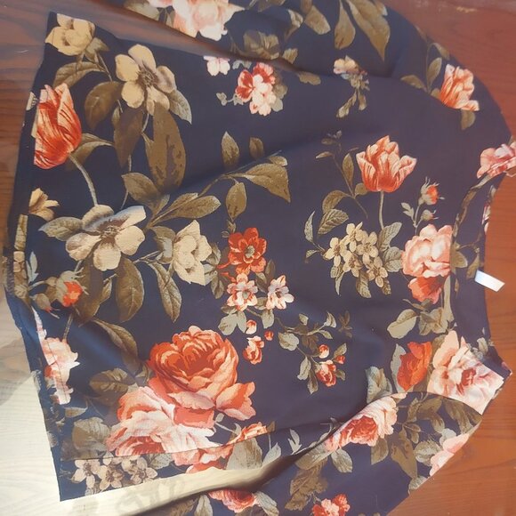 Pentagone Floral Small Long Sleeve - Picture 4 of 4